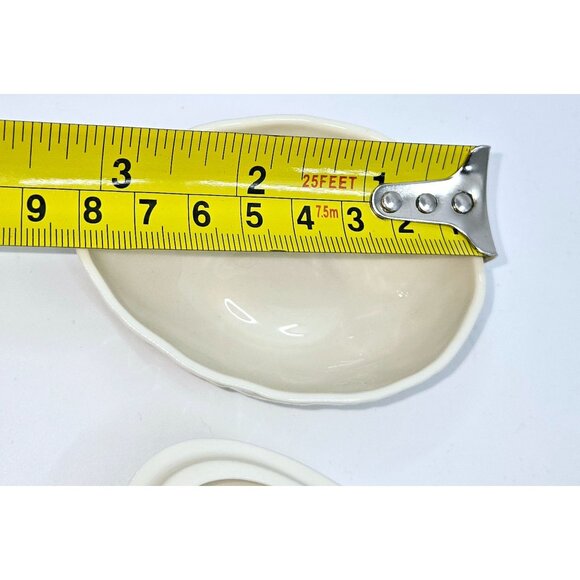 Belleek Hand-Painted Ceramic Egg-Shaped Trinket Box Yellow Daffodils & Clover - Picture 6 of 7